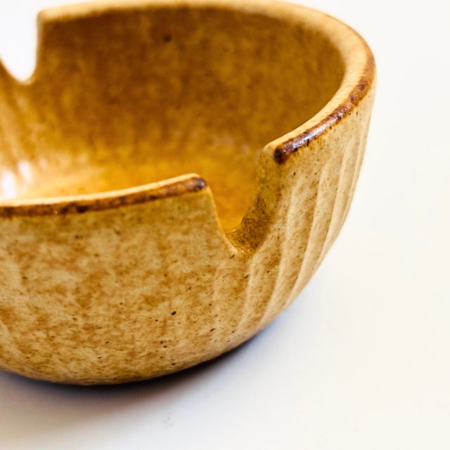 Pottery Craft USA Vintage Pottery Craft Ashtray For Sale - Image 4 of 7