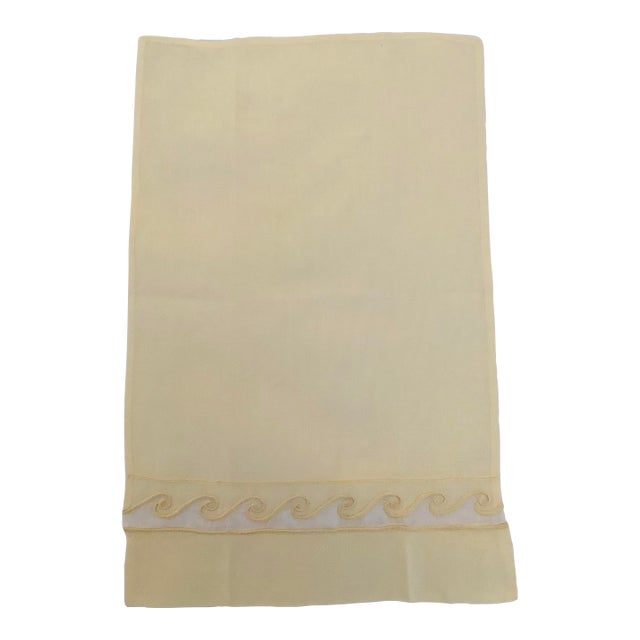 Marghab Waves Butter Yellow Linen Guest Towel, Fingertip Size For Sale