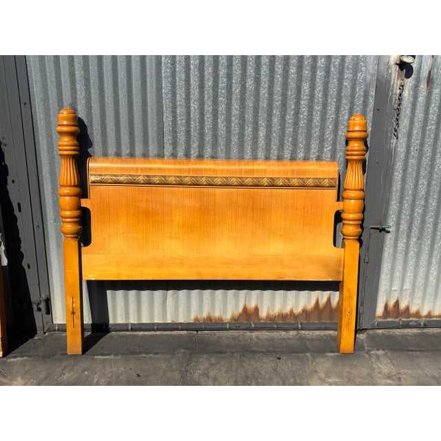 Nice full size headboard and footboard in the Art Deco style. Blonde colored wood with nice decorative veneer detailing in...