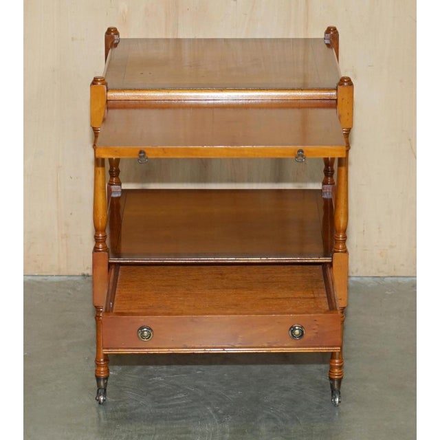 Flamed Mahogany Side Table with Butlers Serving Tray from Bradley Furniture, 1980s For Sale - Image 17 of 18