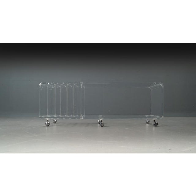 Postmodern Space Age Acrylic Glass Serving Bar Cart in the style of David Lange, 1960s For Sale - Image 13 of 13
