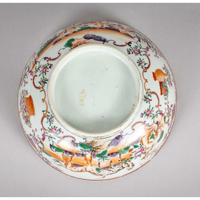 18th Century Chinese Qing Dynasty Famille Rose Bowl For Sale - Image 9 of 9
