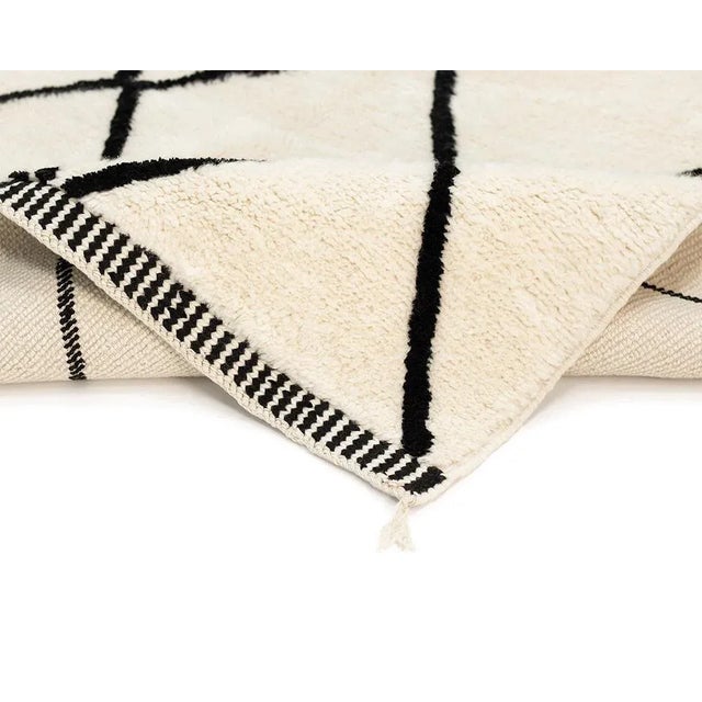 Contemporary Hand-Knotted Wool Rug by Azele Studio For Sale - Image 3 of 13