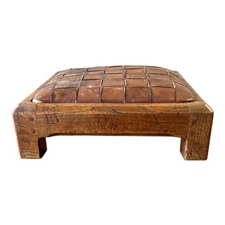 1960s Gordon Russell English Arts & Crafts Oak Foot Stool For Sale