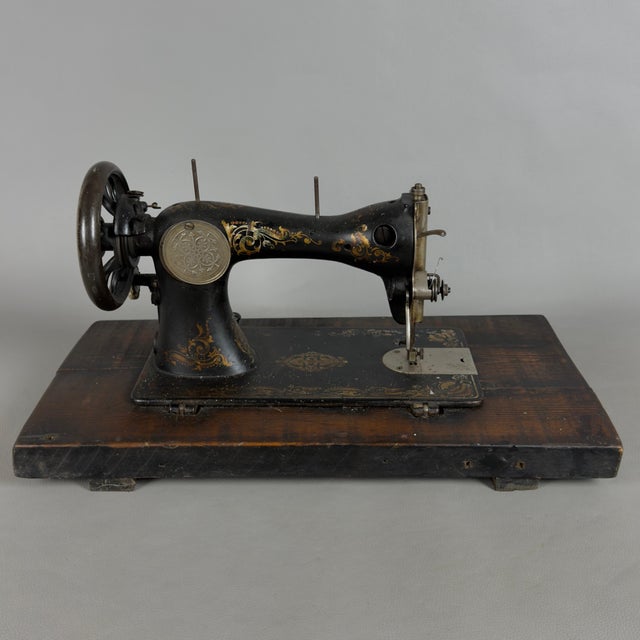 Antique Wertheim Sewing Machine with Movable Wooden Lid, 1900s For Sale - Image 4 of 13