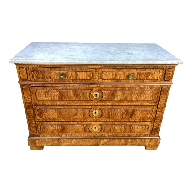 French Birds-Eye Maple Antique Chest of Drawers W/ Marble Top For Sale