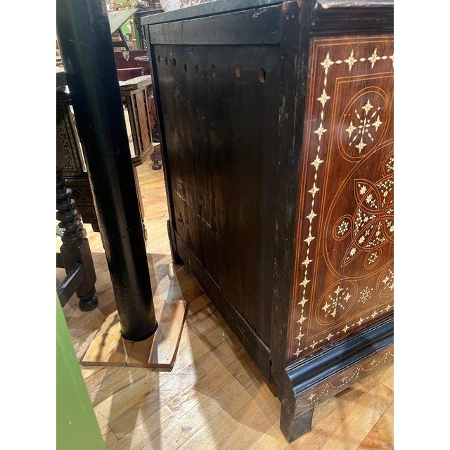 Brown Magnificent 19th Century Italian Grand Tour Rosewood & Bone Inlaid Cabinet For Sale - Image 8 of 12