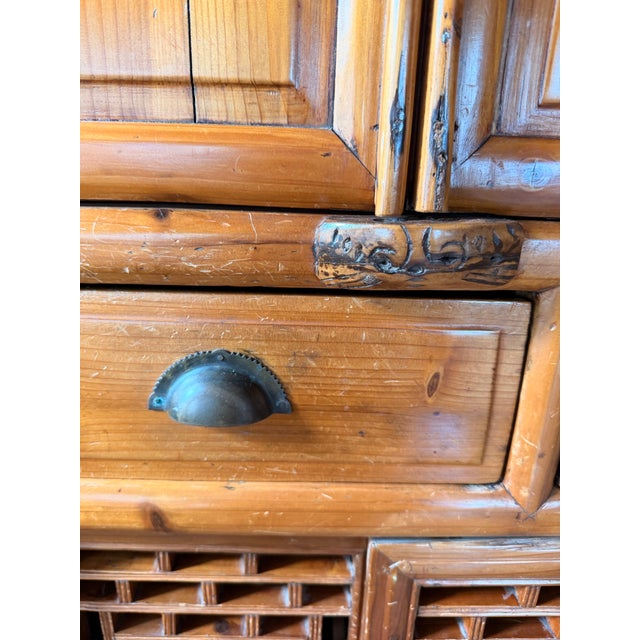Early 20th Century Vintage Chinese Chicken Coop Cabinet With Lattice Doors For Sale - Image 5 of 6