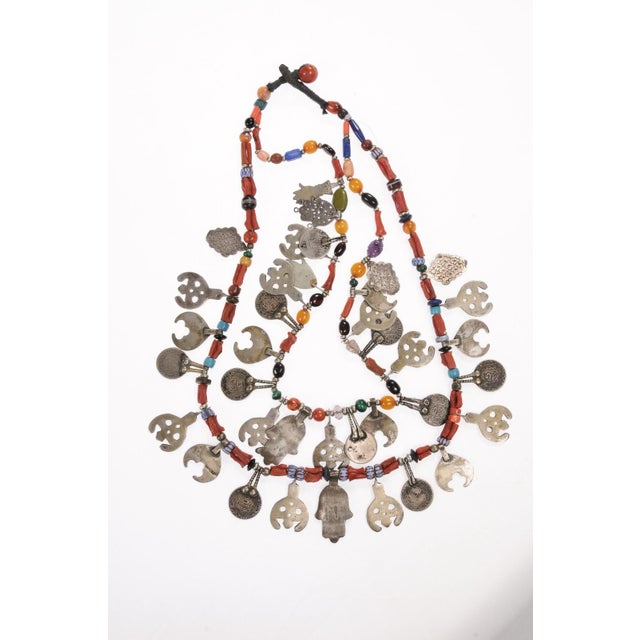 Moroccan Early 20th Century Early 20th Century Charms, Coral and Silver Moroccan Necklace For Sale - Image 3 of 12