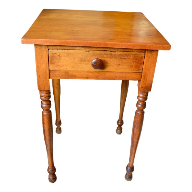 Antique American Sheraton Maple One Drawer Stand C. Mid 19th Century For Sale