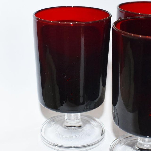 French Set of 3 Red French Glass Cordial Glasses - Luminarc France For Sale - Image 3 of 4