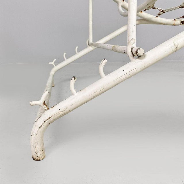 Mid-Century Italian Modern White Iron Garden Deck-Chair or Chaise Longue, 1960s For Sale - Image 16 of 18