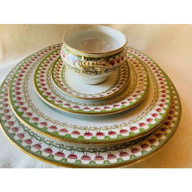 Antique Royal Worcester Victorian Porcelain Serving Set — Platters & Tureen, Pink Lotus & Gold For Sale - Image 6 of 18
