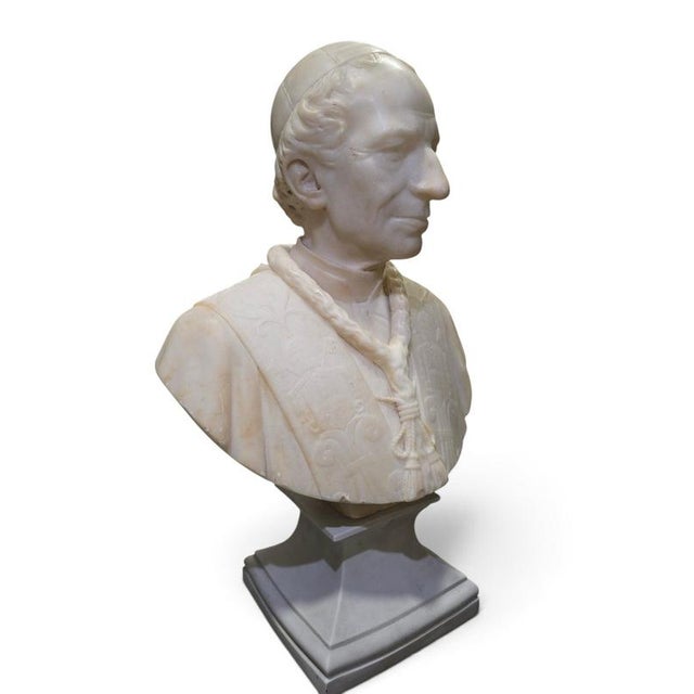 Stone Unknown Artist, Bust of Pope Leo XIII, 19th Century, Alabaster on Later Porcelain Pedestal For Sale - Image 7 of 14