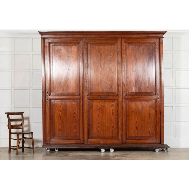 19th Century English Pine Housekeepers Cupboard, 1890 For Sale - Image 3 of 18