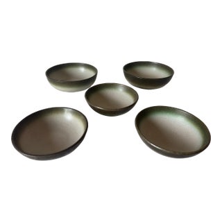 1950s Heath Ceramics Sea & Sand, Fruit/Dessert (Sauce) Bowls and Cereal Bowls- Set of 5 For Sale