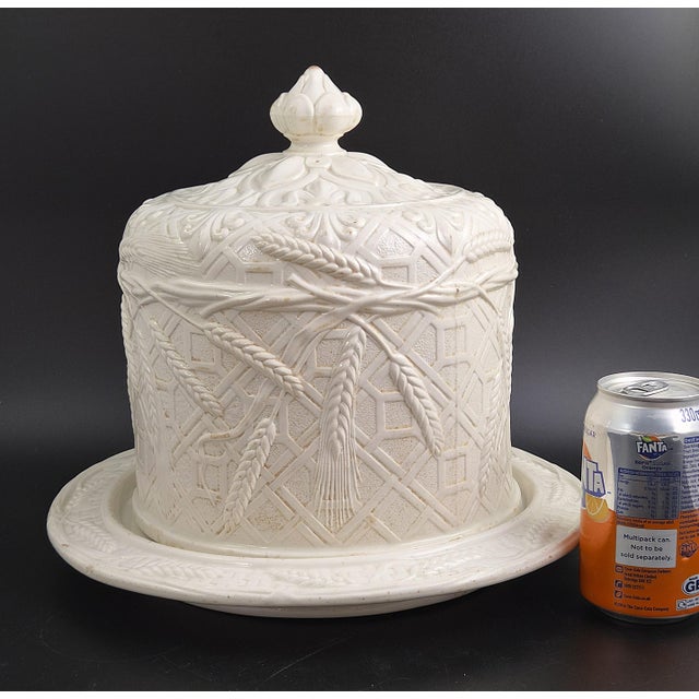 Cream Antique Victorian White Ironstone Cheese Dome and Stand in Wheat and Lattice, 1875 For Sale - Image 8 of 16