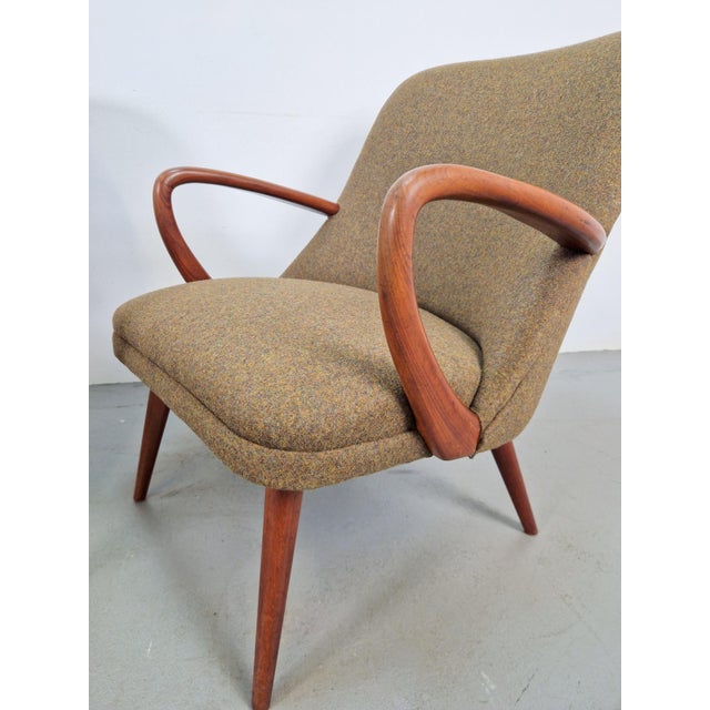 Mid-Century Modern Mid-Century Armchairs and Ottoman in Teak, 1960s, Set of 3 For Sale - Image 3 of 15