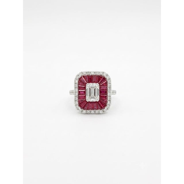 2020s 18k Gold Ruby 1.83ct and Diamond 0.62ct Cocktail Ring, New Design For Sale - Image 5 of 8