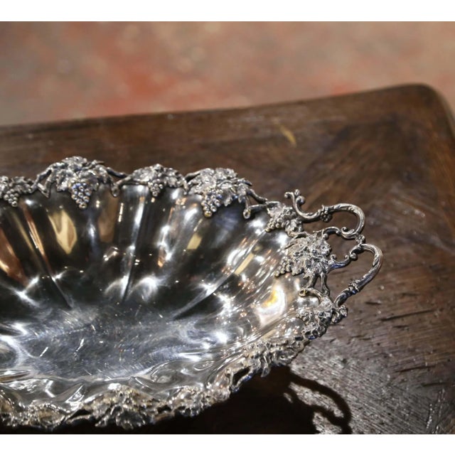 Silver 19th Century French Silver Plated Bread Basket With Vine Decor For Sale - Image 8 of 13