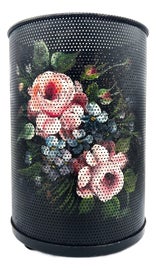 Example of Florentine Wastebaskets and Trashcans