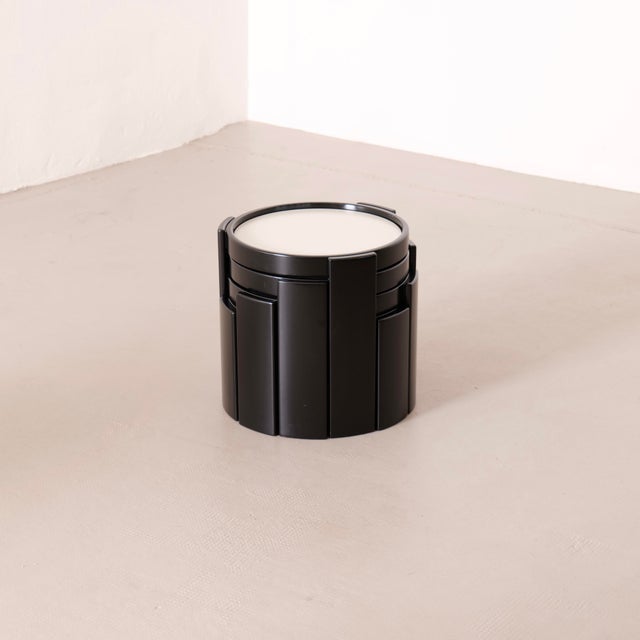 Cassina Vintage 780 Nesting Tables by Gianfranco Fratti for Cassina, 1980s, Set of 4 For Sale - Image 4 of 10