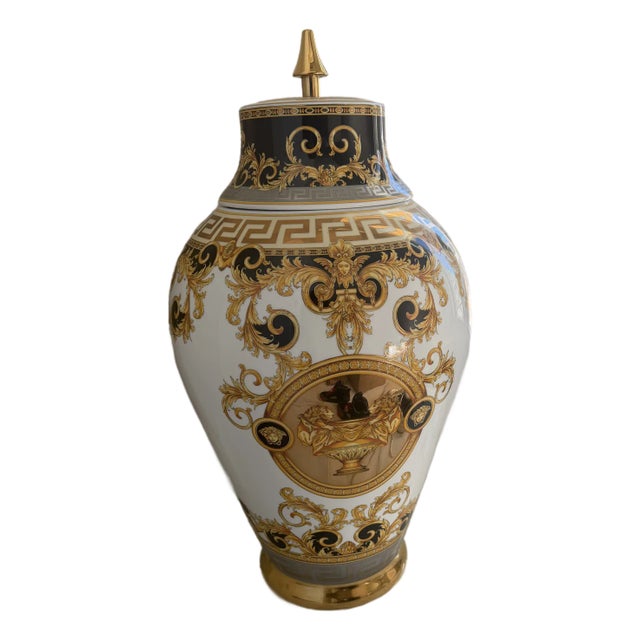 Versace Prestige Gala Deckelvase 76cm For Sale