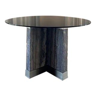 Elegant Vanguard Stafford Dining Table For Sale