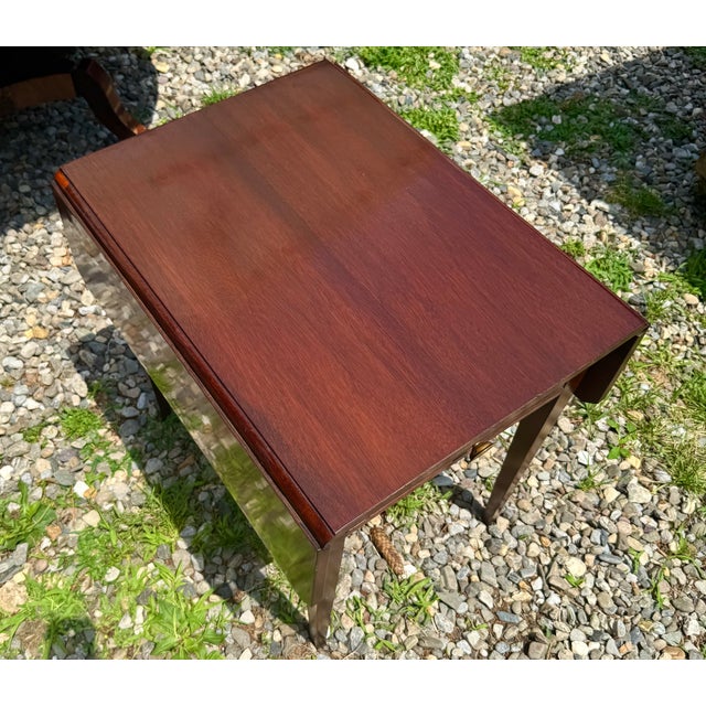 Hickory Furniture Hepplewhite Style Drop Leaf Table For Sale - Image 10 of 13