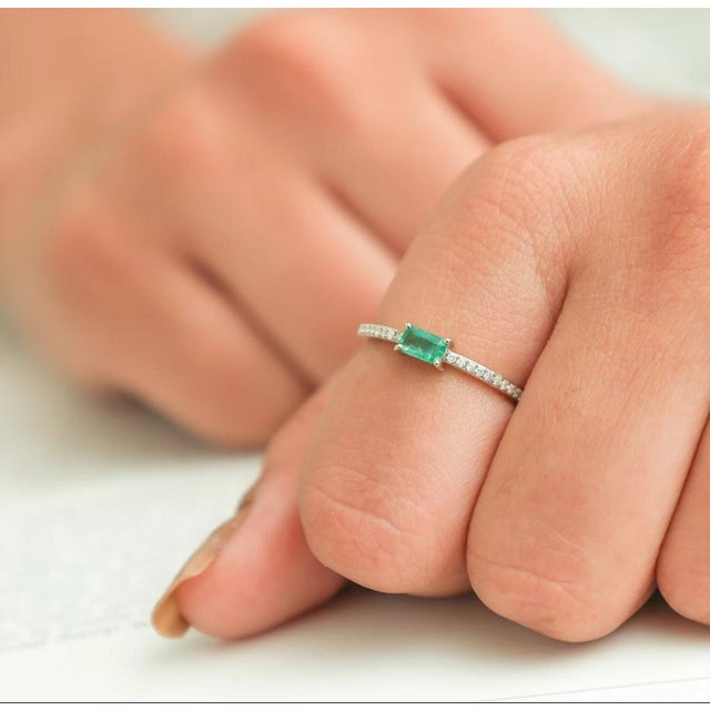 Natural 0.31 cts Zambian emerald & 0.14 cts diamond ring 14k gold For Sale - Image 10 of 18