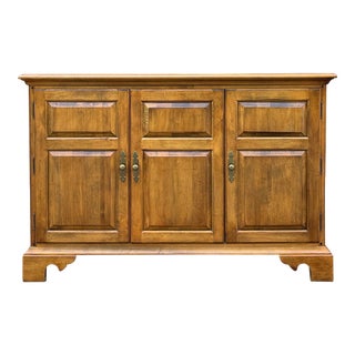 1980s Ethan Allen Circa 1776 Collection Chippendale Solid Maple Media Console With Record Cabinet (18-9105) For Sale