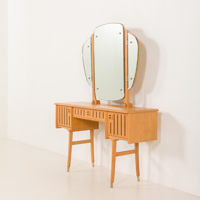 Scandinavian Oak Dressing Table in the style of Henning Kjaernulf, 1970s For Sale - Image 9 of 18