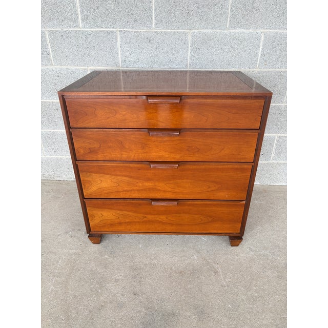 Description: Tomlinson Mid Century Modern Cherry & Walnut 4 Drawer Bachelor Chest. In Good Vintage Furniture Condition....