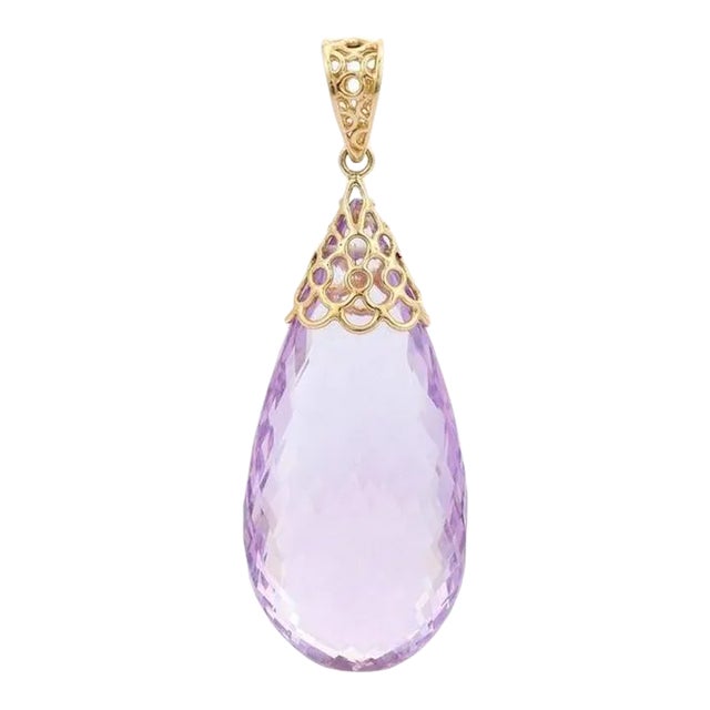This is part of Chairish’s Fine Jewelry assortment. Amethyst Pendant in 14K Gold with teardrop cut amethyst dnagling in...