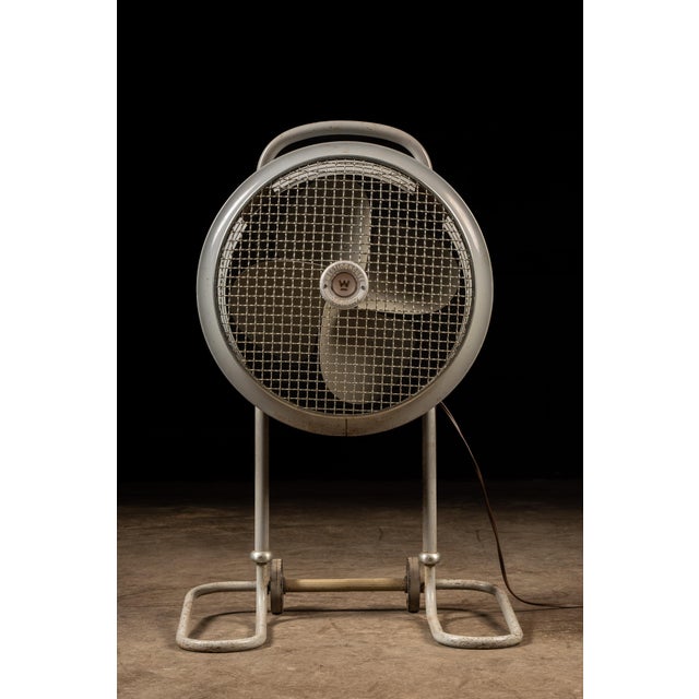 Industrial Vintage "Mobilaire" Floor Fan by Westinghouse For Sale - Image 3 of 6
