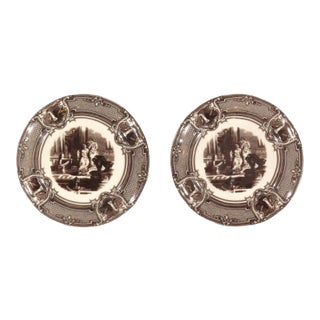 Late 20th Century Vintage Decorative Plates - Pair For Sale