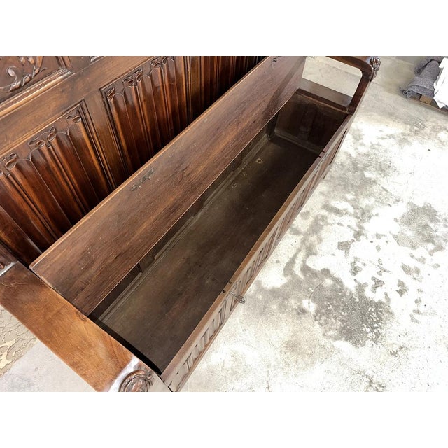 Renaissance Style Chest Bench in Walnut, 1890s For Sale - Image 13 of 16
