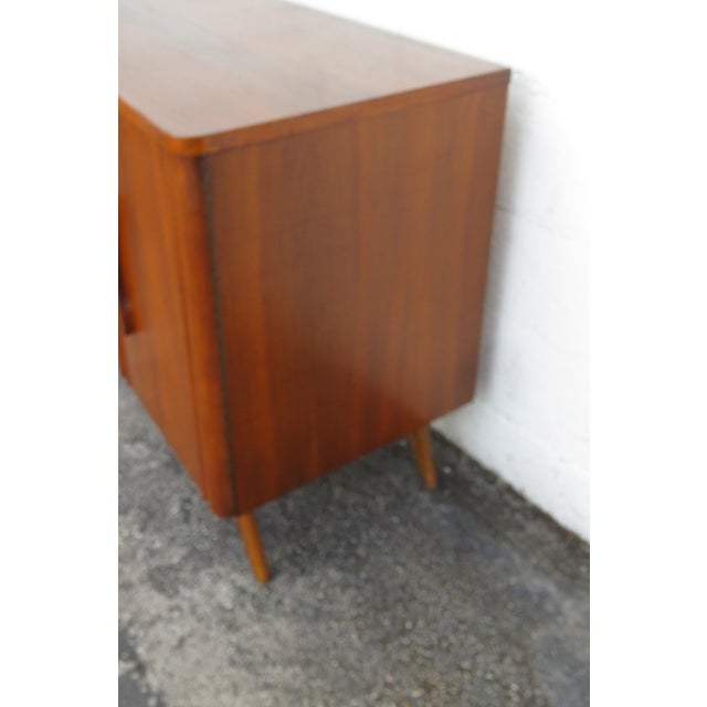 Young Manufacturing Mid 20th Century Curved Boomerang Dresser Sideboard 6171 For Sale - Image 14 of 18