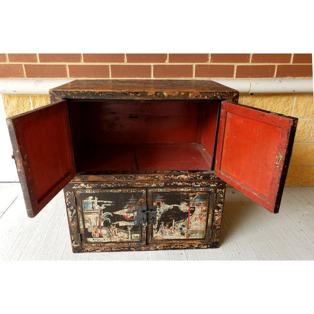 Early 19th Century Early 19th Century Chinese Black Wooden Cabinets - Set of 2 For Sale - Image 5 of 11