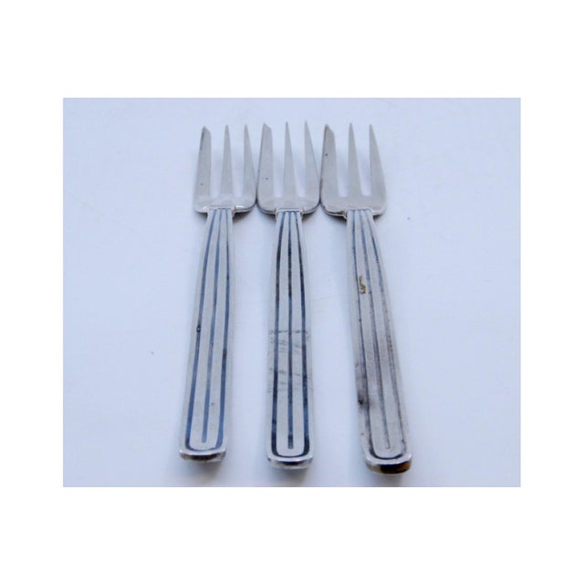 Silver Cake Forks with Three Tines and Raised Trim, Set of 3, in Good conditions.