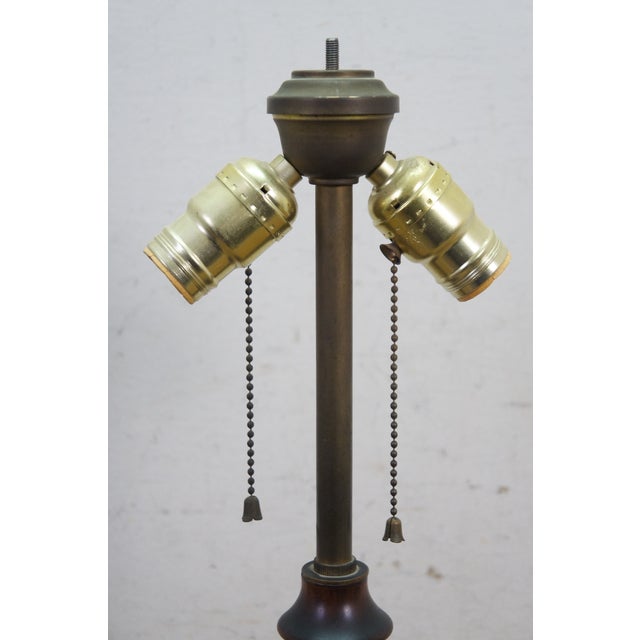 Mid 20th Century Mid-Century Modern Turned Walnut Dual-Socket Urn Table Lamp With Pull Chains For Sale - Image 4 of 11