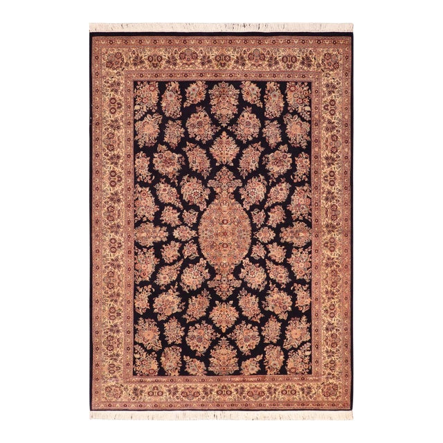 Shabby Chic Medallion 1990's Pak-Persian Blue/Beige Wool Rug - 6'1'' X 9'1'' For Sale