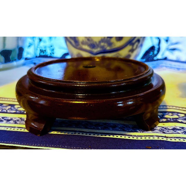 Ceramic Blue and White Chinoiserie Vase on Carved Wooden Stand For Sale - Image 7 of 7
