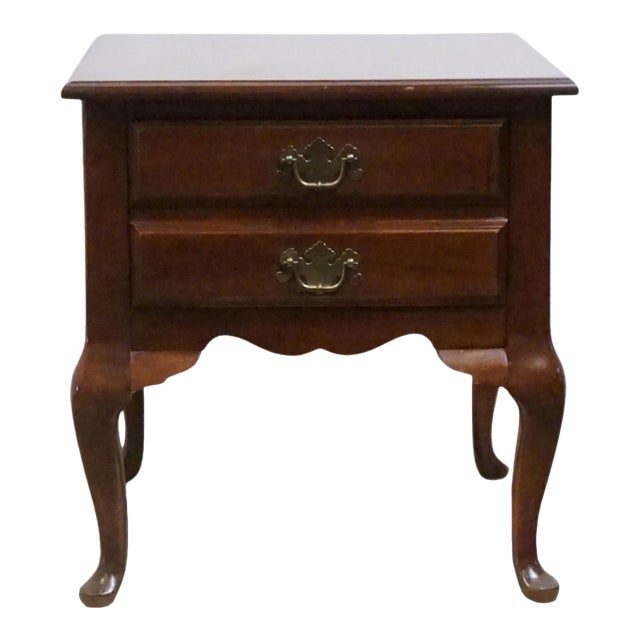 Bassett Furniture Solid Cherry Traditional Style 21" Accent End Table For Sale