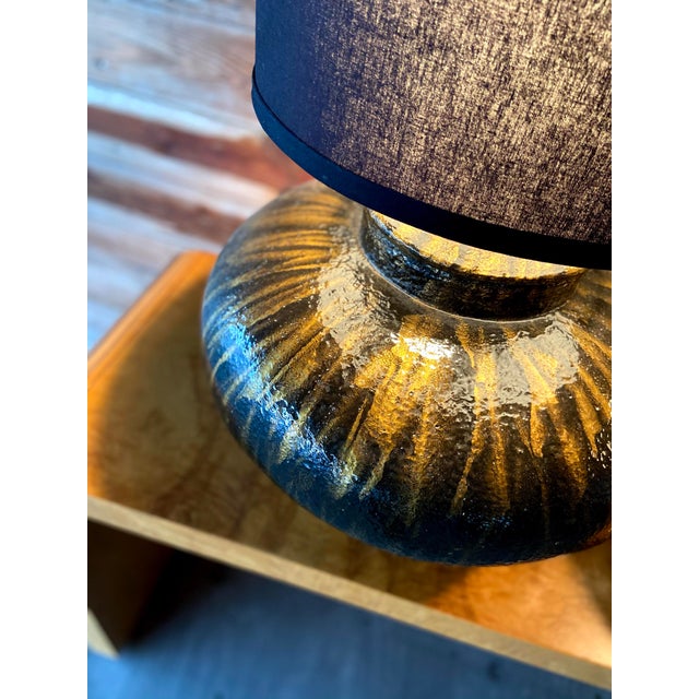 Ceramic Pair of Vintage Modern Monumental Table Lamps in Black + Gold Ceramic | Late 20th Century For Sale - Image 7 of 12