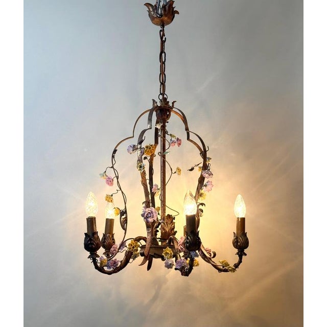 Rococo Italian Gilt Iron Five-Light Chandelier with Porcelain Flowers, 1930 For Sale - Image 3 of 18