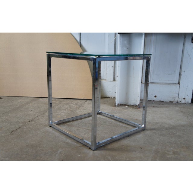 Small Modernist Chrome and Glass Cube Modern Side End Table For Sale - Image 6 of 10