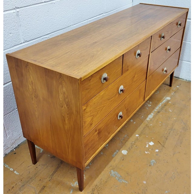 Beautiful functional mid-century modern Danish Commode / Double Dresser / Chest. Flat front, 8 drawers total, 4 smaller in...