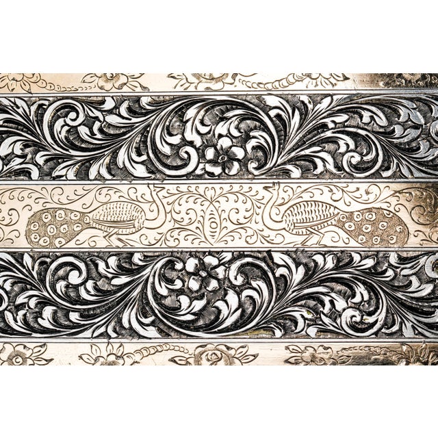 Italian Exceptional Luxury Italian Hand Engraved Ornate Antique Cigarette Case Holder 800 Silver 18k Gold Inlay Tobacciana Collectible For Sale - Image 3 of 17