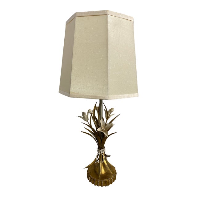 1960s Safran & Glucksman Italian Hollywood Regency Tole Table Lamp & Shade Gold & Beige For Sale